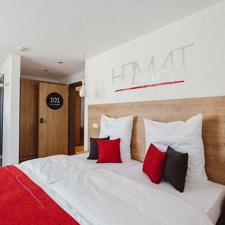 Heimat | Hotel & Boarding House Майнбург Екстер'єр фото